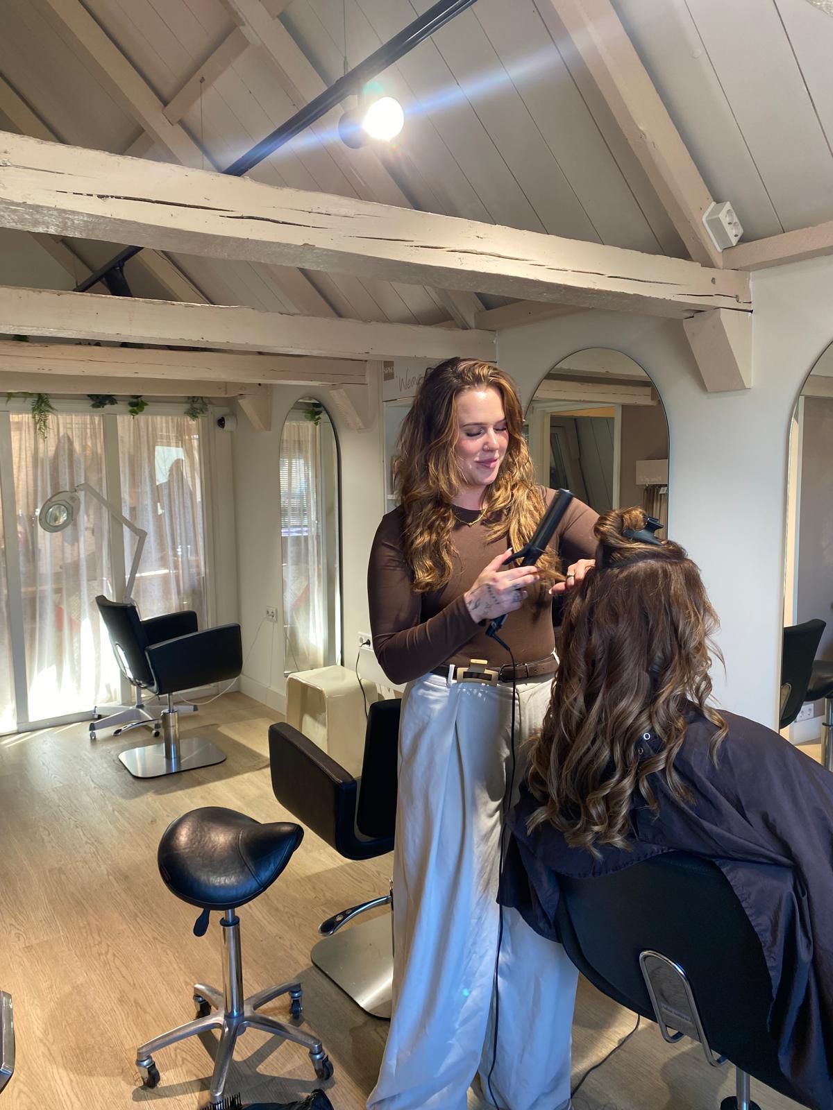 Stylist in de salon